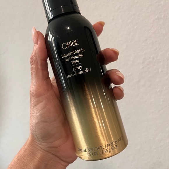Oribe Anti-Humidity Spray - Picture 2 of 2